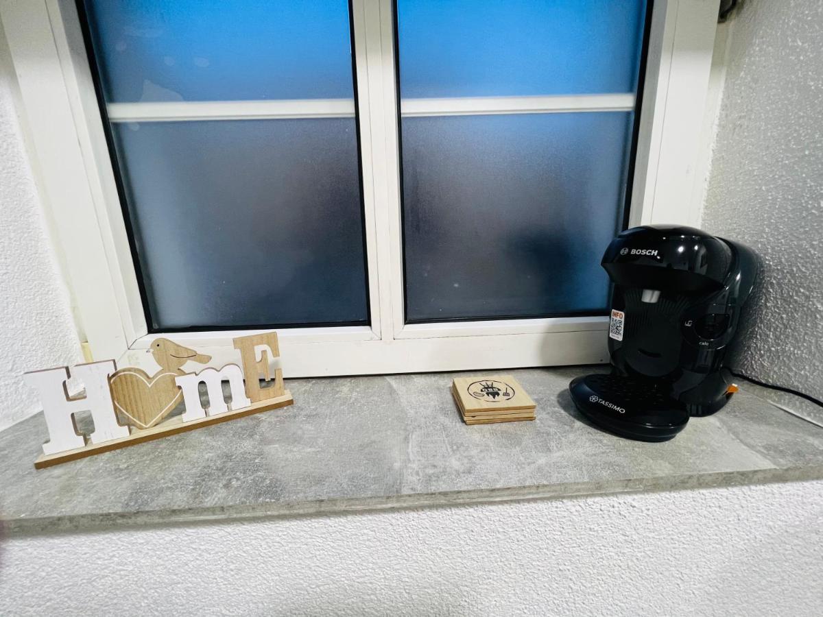 Traumhaftes 1-Zi Apartment Mit Gartennutzung Naehe Krefeld Hbf Esterno foto